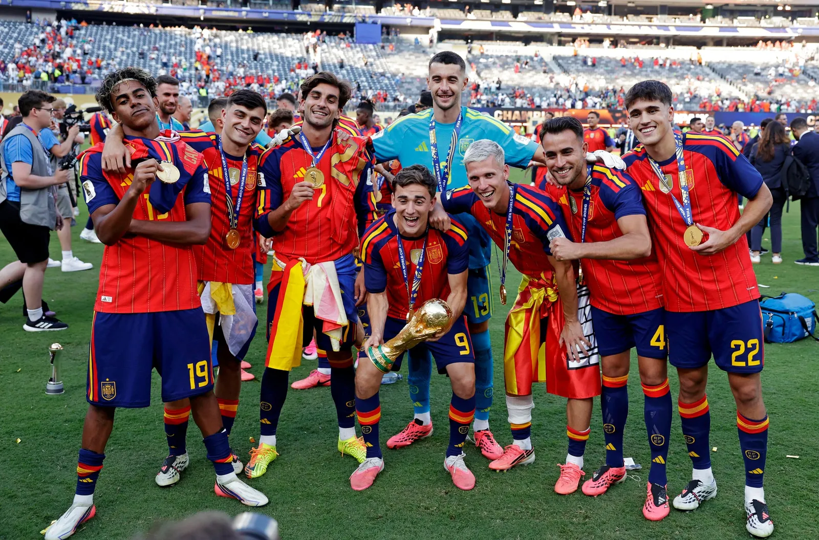 Does Spain’s World Cup win put pressure on Barca in the UCL?